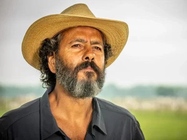 Marcos Palmeira  aparece irreconhecível após dá adeus a 'Zé Leôncio'; fotos