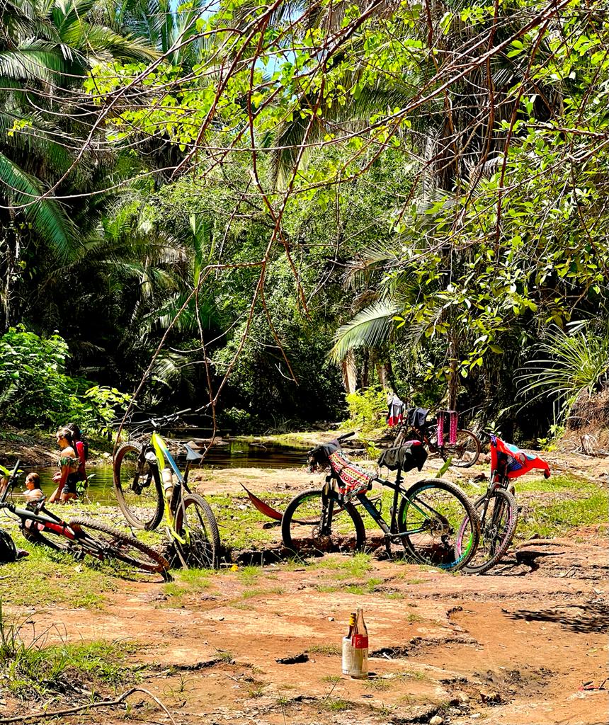 Passeio ciclístico reúne turistas em Monsenhor Gil com parada no Poço Azul  - Imagem 20