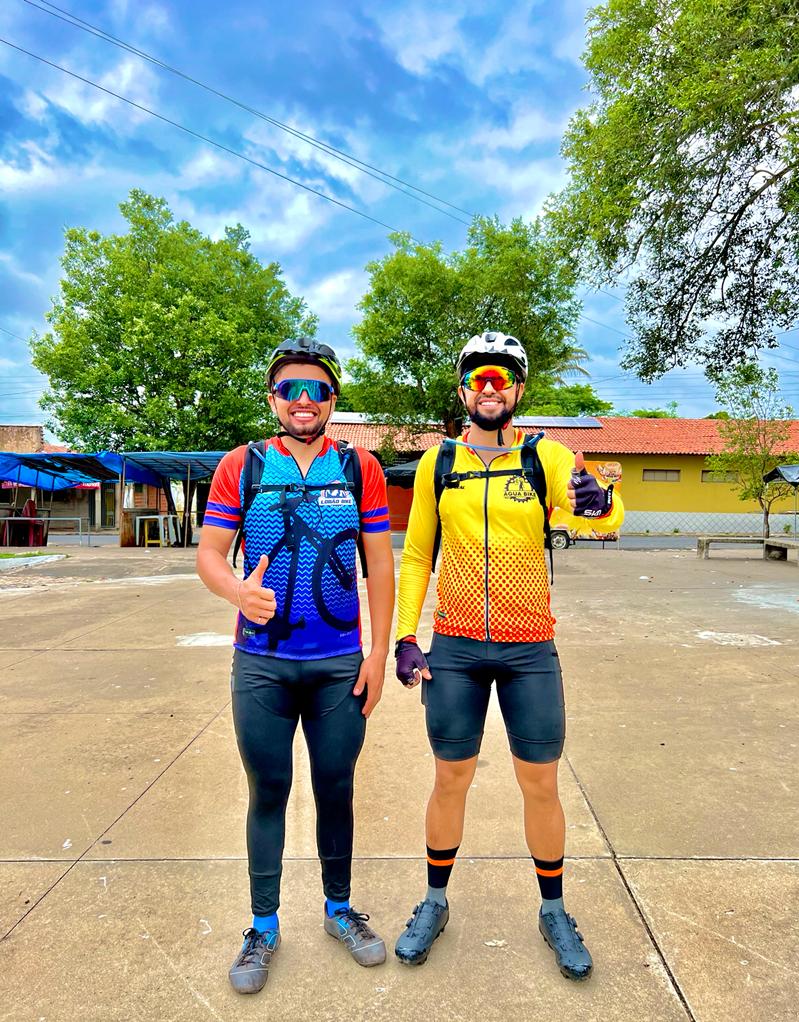 Passeio ciclístico reúne turistas em Monsenhor Gil com parada no Poço Azul  - Imagem 17