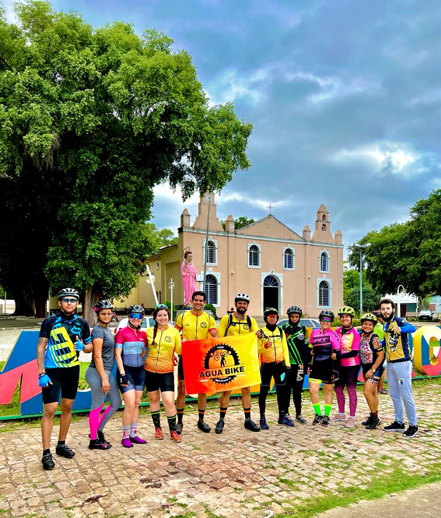 Passeio ciclístico reúne turistas em Monsenhor Gil com parada no Poço Azul  - Imagem 15