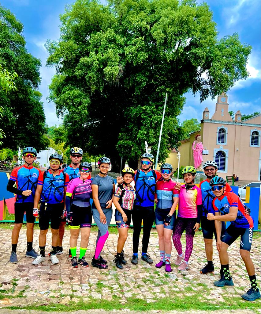 Passeio ciclístico reúne turistas em Monsenhor Gil com parada no Poço Azul  - Imagem 10