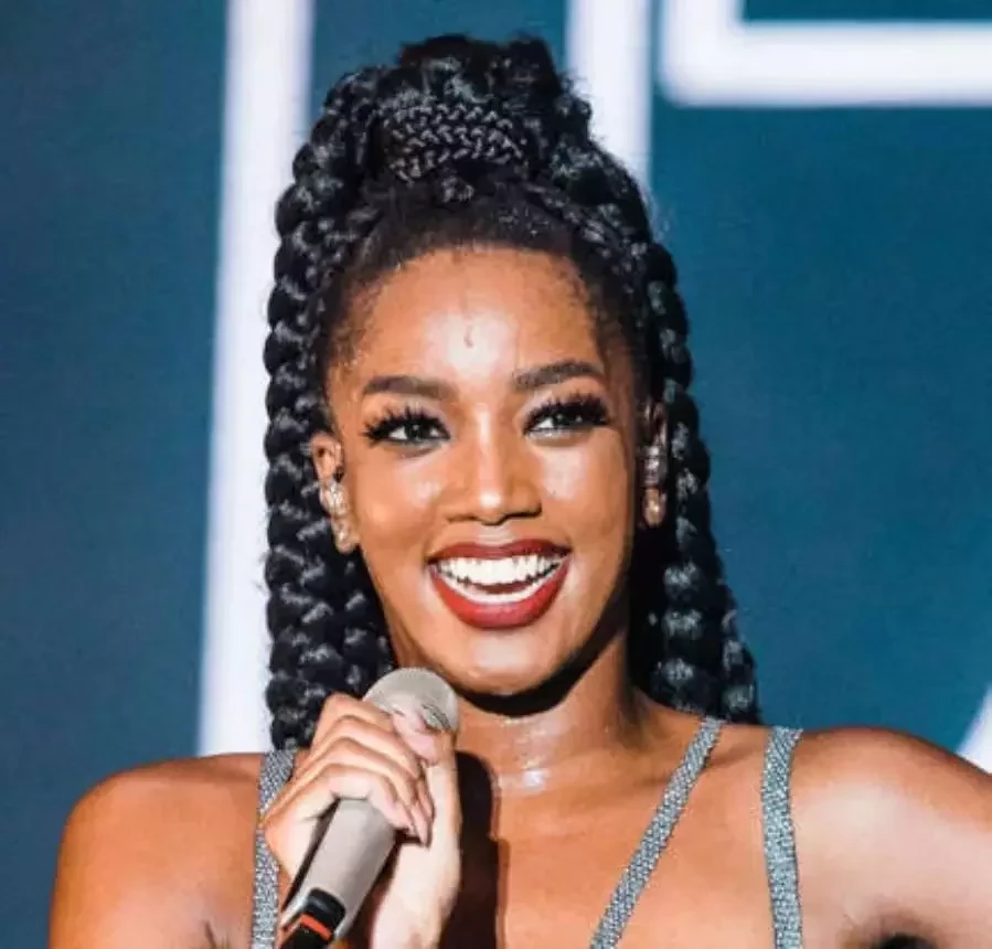 Além de Anitta! Saiba quais eram os trabalhos das estrelas antes da fama - imagem 109476