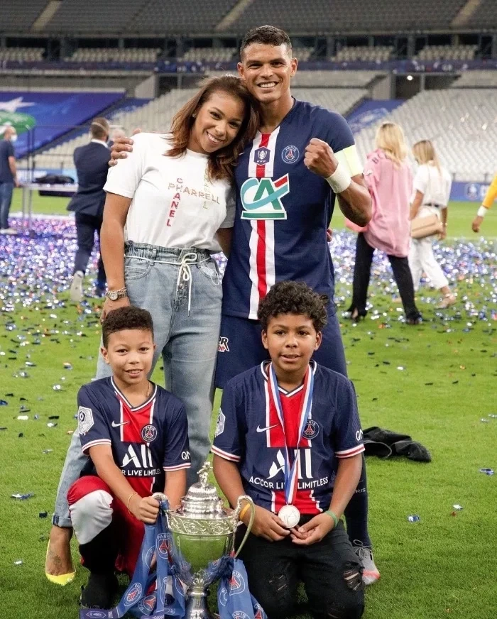 Isabelle Silva - Thiago Silva