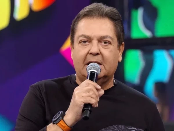 Terror nas alturas! Confira quem são os famosos que têm medo de avião