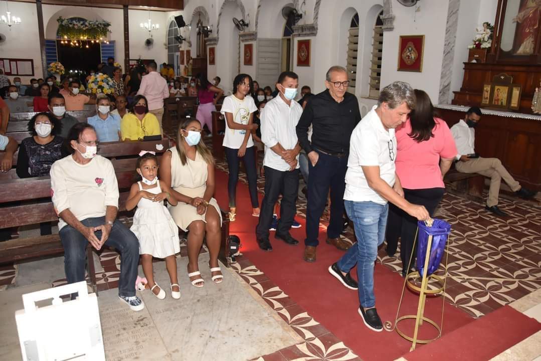 Monsenhor Gil ganha de presente de aniversário uma Missa em Ação de Graças - Imagem 4