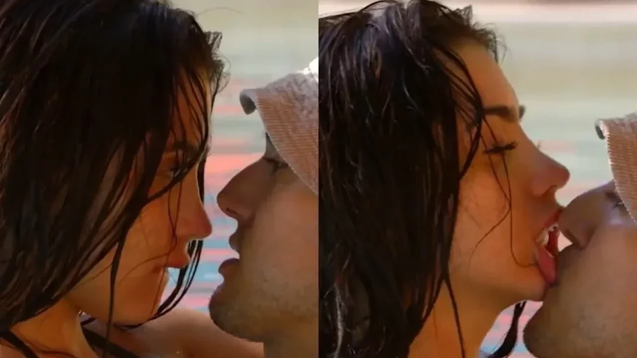 Transando na piscina 