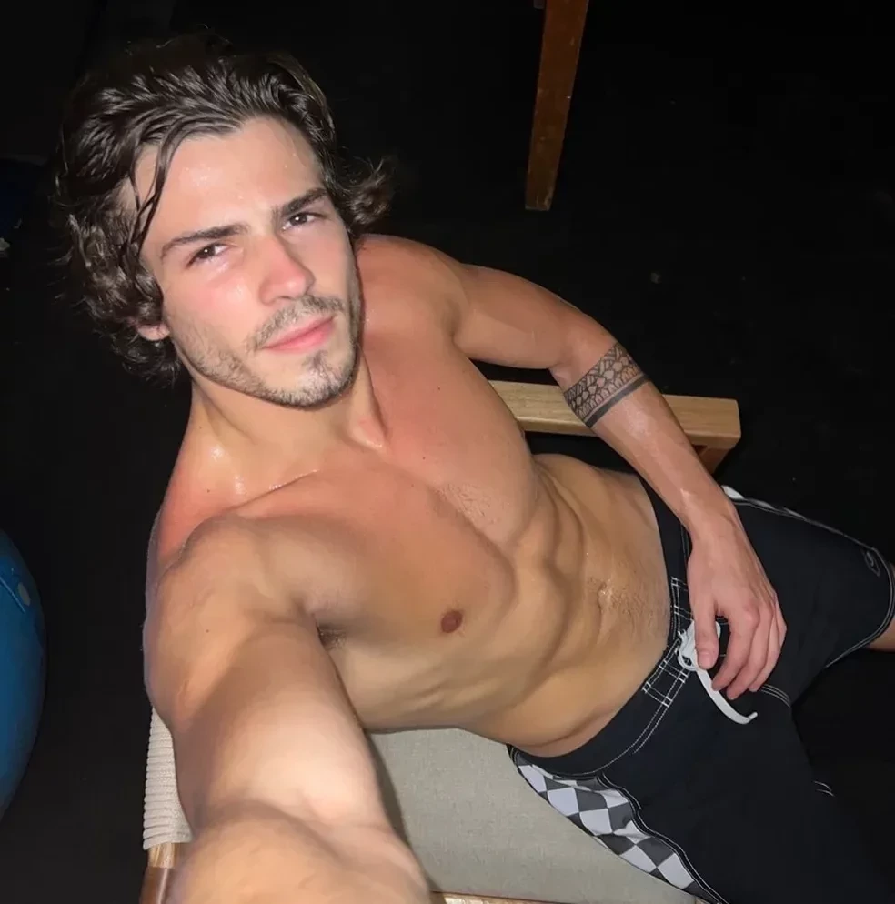 Saiba quem é Lucca Picon, affair de Anitta, que já trocou beijos com ex-BBB - imagem 110589