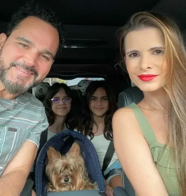 Relembre quem são as mães dos 4 filhos do cantor Luciano Camargo. Fotos - imagem 111080