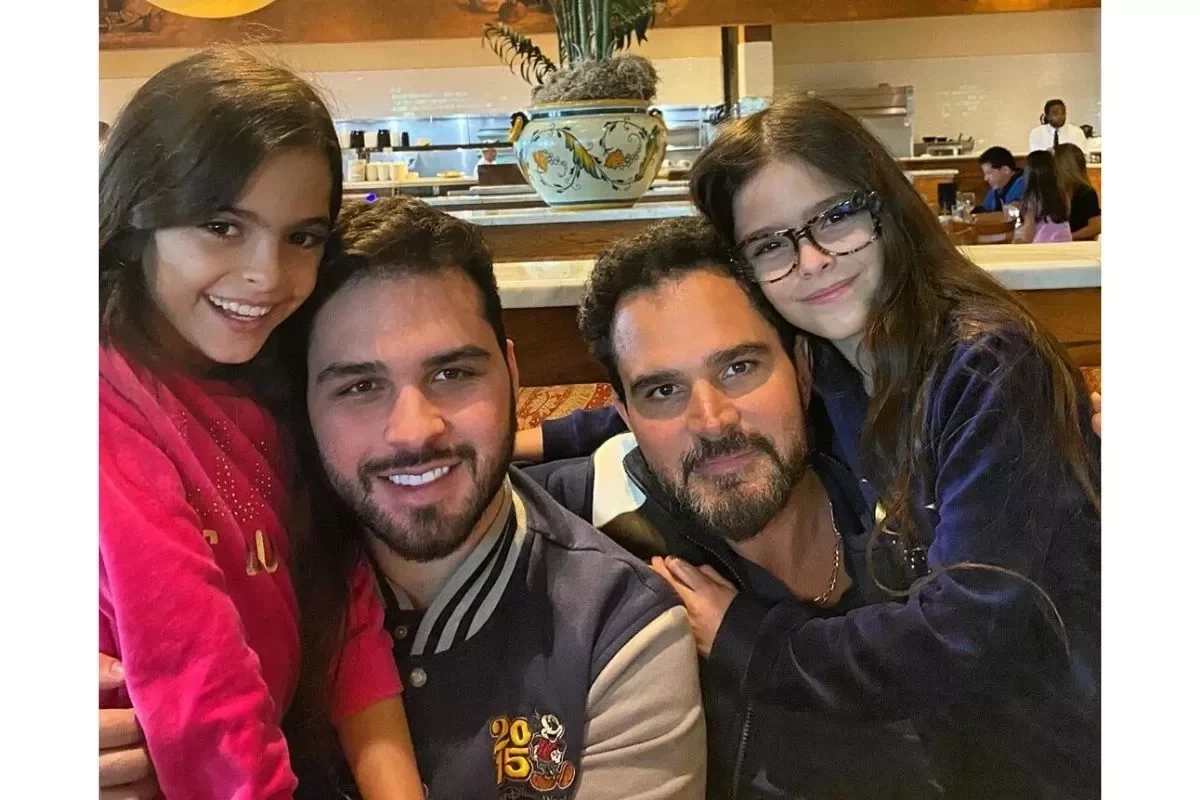 Relembre quem são as mães dos 4 filhos do cantor Luciano Camargo. Fotos - imagem 111072