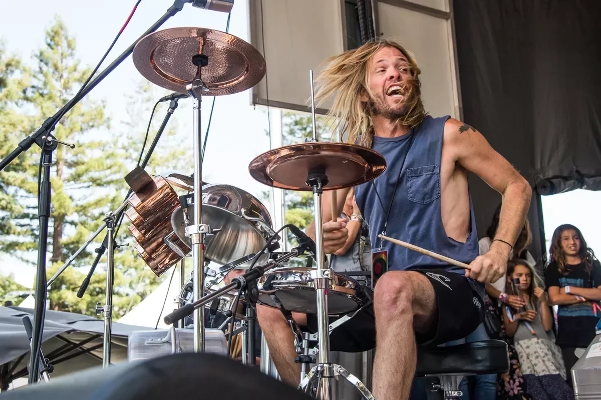  Taylor Hawkins 