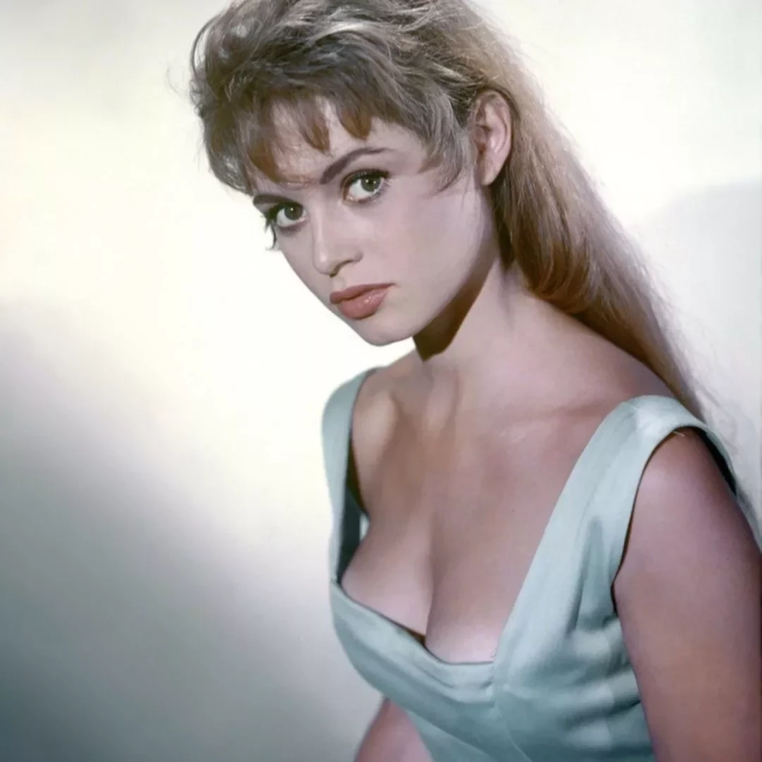 Veja as 40 mulheres mais bonitas de todos os tempos, segundo pessoas comuns - imagem 111560