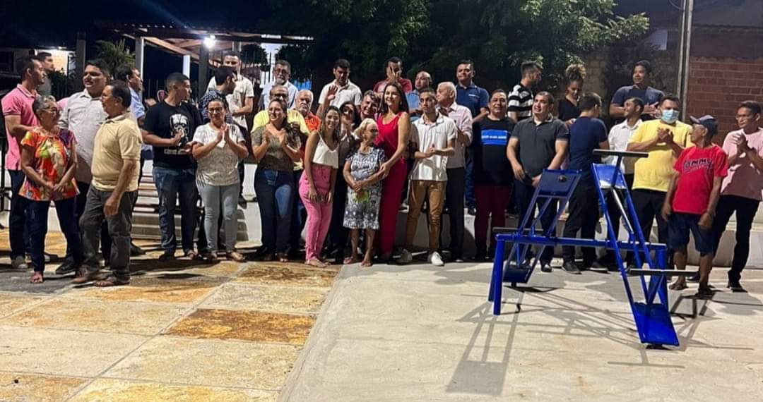 Prefeito João Luiz e deputada estadual Janaína Marques inauguram Praça  - Imagem 14