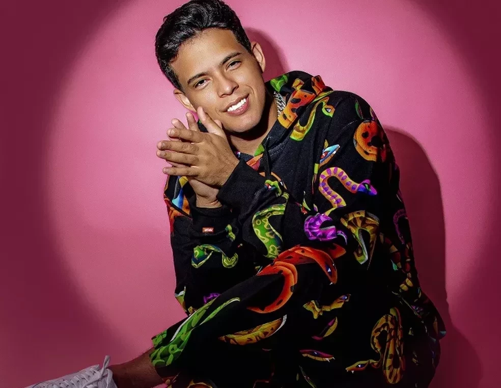 Dona da Farofa! Confira 10 famosos com quem Gkay já se relacionou - imagem 110242