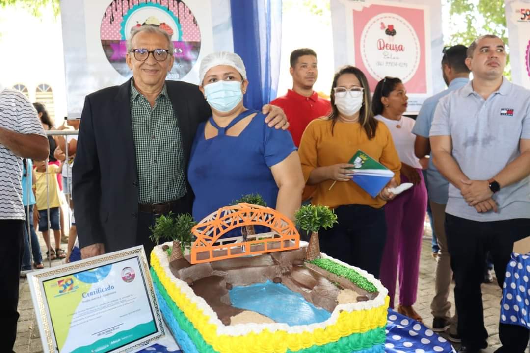 09 Bolos Confeitados para festejar o aniversário de Monsenhor Gil  - Imagem 7