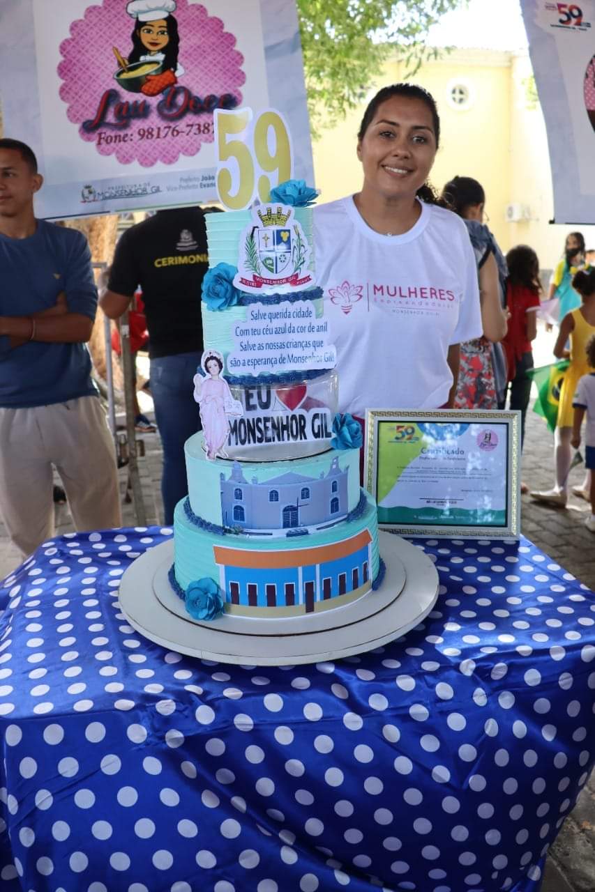 09 Bolos Confeitados para festejar o aniversário de Monsenhor Gil  - Imagem 2