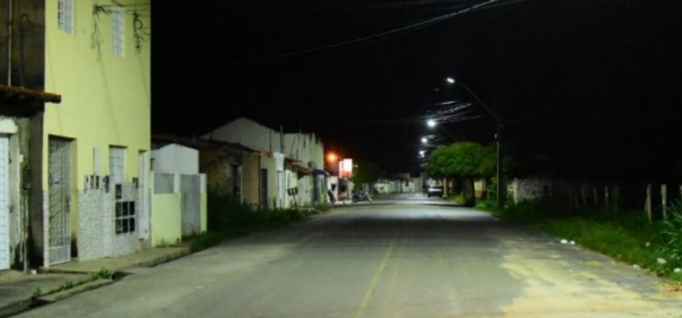 Prefeitura de Floriano avança na modernização da iluminação pública