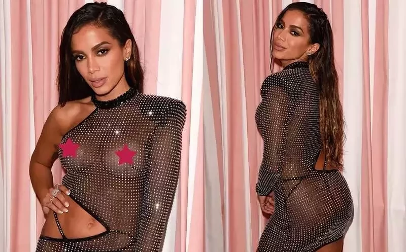 De tirar o fôlego! Confira 10 fotos irresistíveis e sensuais de Anitta - imagem 70616