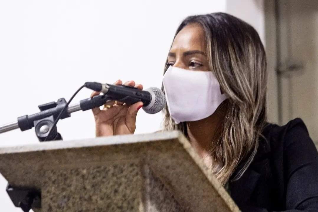 Prefeito anuncia 34% de aumento do piso dos professores de Monsenhor Gil - Imagem 17