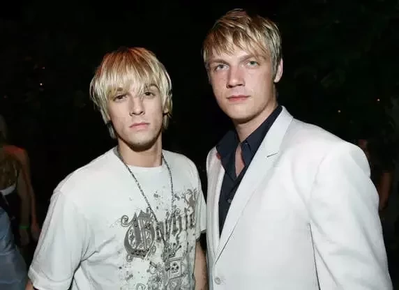 Nick e Aaron Carter