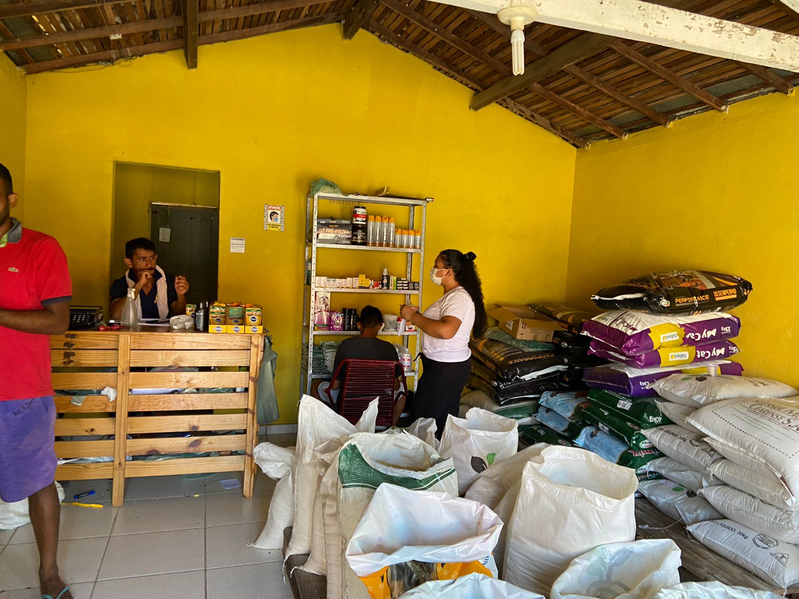 Prefeitura de Monsenhor Gil realiza ações de combate  a Covid-19 - Imagem 13