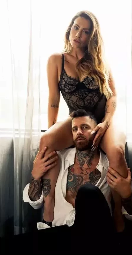 FOTOS! Cleo faz ensaio quente com o marido: "vale tudo na hora H" - imagem 73513