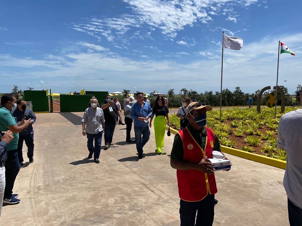 Dr. Wagner representa Uruçuí durante Abertura Nacional da Colheita de Soja - Imagem 2