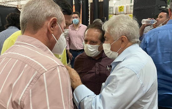 Dr. Wagner representa Uruçuí durante Abertura Nacional da Colheita de Soja