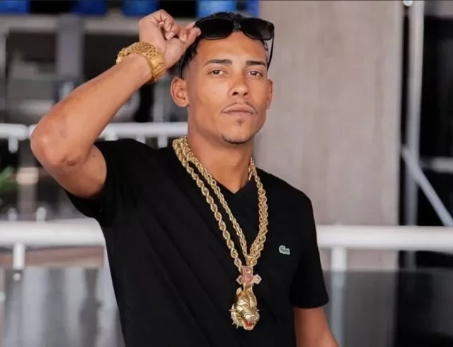 Valores astronômicos! Veja os 20 maiores cachês de cantores brasileiros - imagem 73678