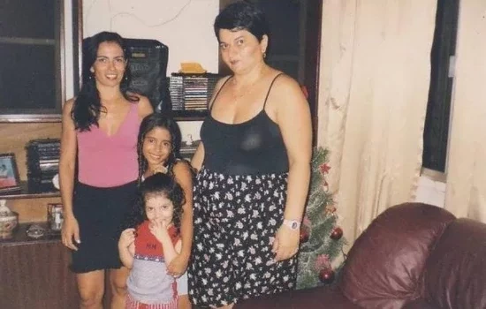 Casas onde os famosos moravam antes da fama são inacreditáveis