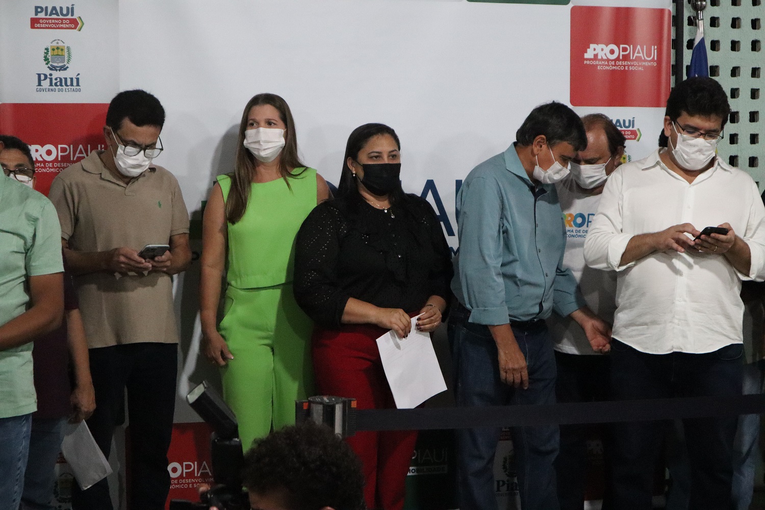 Governador inaugura polo da UAPI, e visita obras em Manoel Emídio - Imagem 10