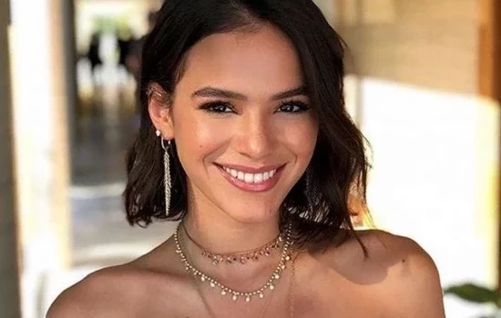 Cheios de manias: Conheça os hábitos peculiares desses 10 famosos