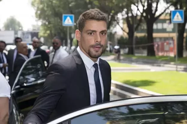 Tem brasileiros! Veja lista de 10 famosos super pão-duros e se surpreenda - imagem 74629