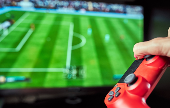  Conheça os jogadores de futebol que também se destacam no mundo dos games