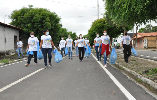 Hugo Napoleão realiza ação educativa no combate ao mosquito Aedes Aegypti