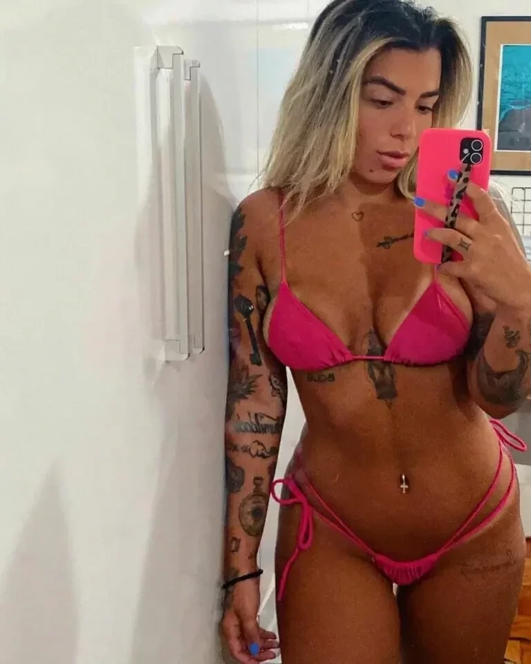 7 vezes que Petra Mattar deu o que falar com suas fotos pra lá de sensuais - imagem 75114