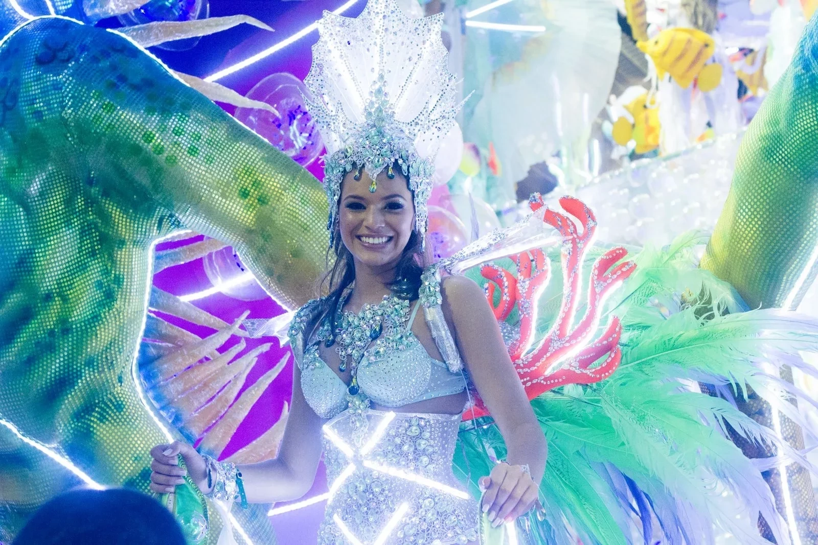Famosos que já desfilaram no carnaval