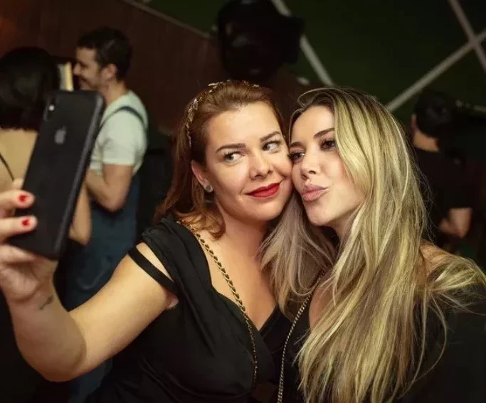Fernanda Souza e Mica Rocha