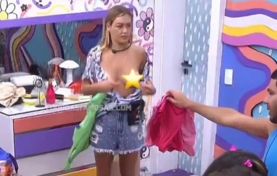 BBB22: Bárbara mostra demais aos trocar de roupa; veja outros nudes 