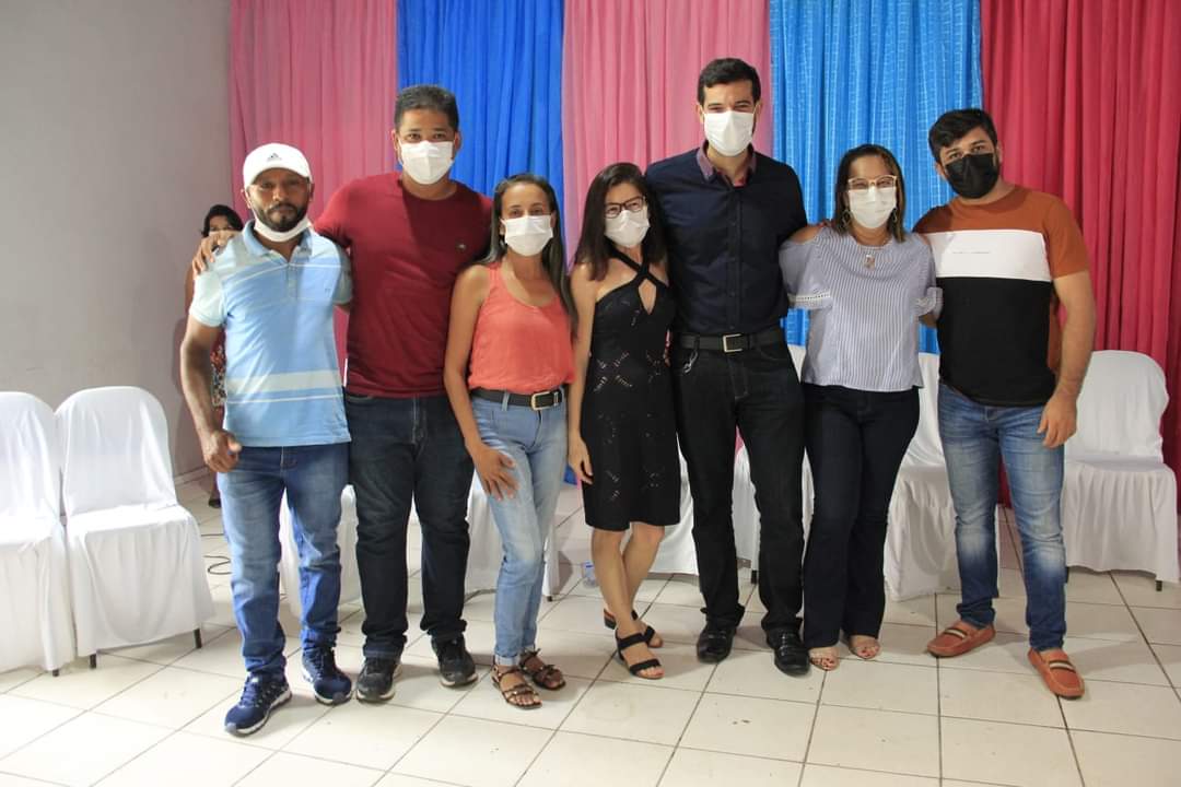 Grávidas recebem enxovais e cestas básicas da prefeitura de Monsenhor Gil - Imagem 4