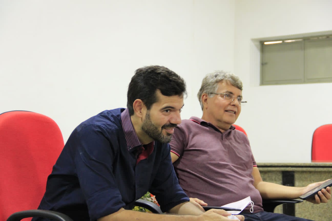 Prefeito reúne equipe visando ações para o pós Pandemia em Monsenhor Gil - Imagem 2