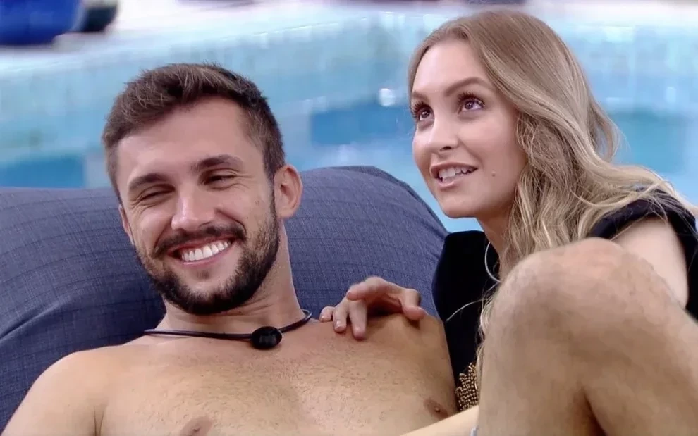 Carla Diaz e Arthur Picoli 
