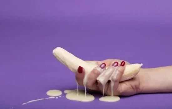 Se masturbando demais? Saiba se existe uma frequência ideal para o ato