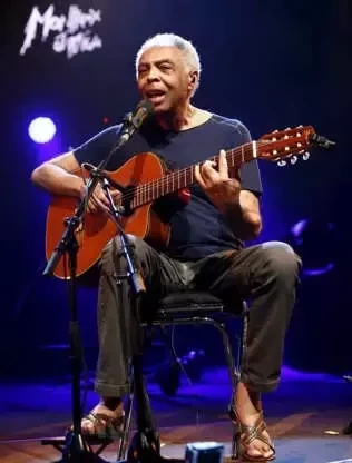 Tem brasileiros! 11 famosos que foram presos por participarem de protestos - imagem 75662