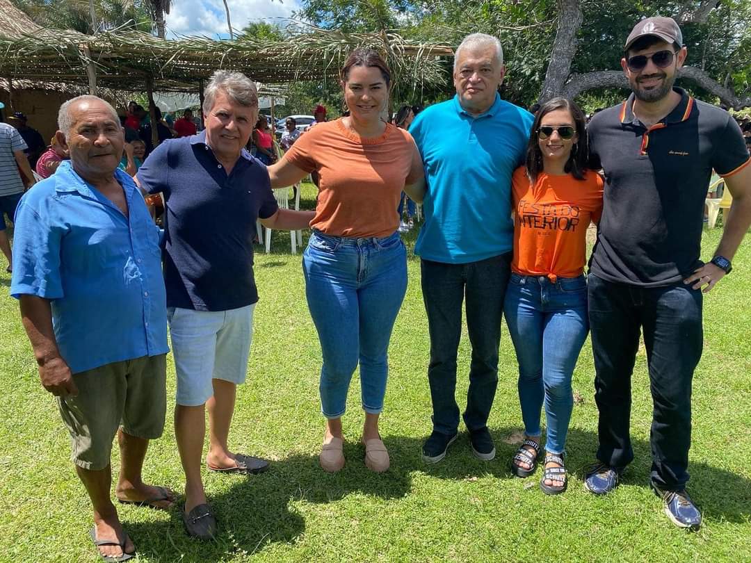 Deputada Janaína Marques visita Monsenhor Gil e vistoria obra