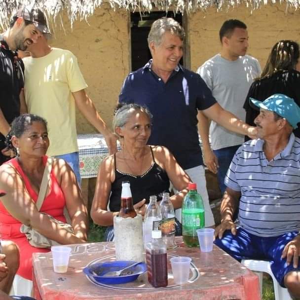 Deputada Janaína Marques visita Monsenhor Gil e vistoria obra - Imagem 12