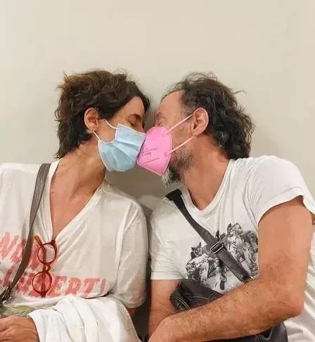 Descubra quais famosos vivem em relacionamentos abertos - imagem 78660