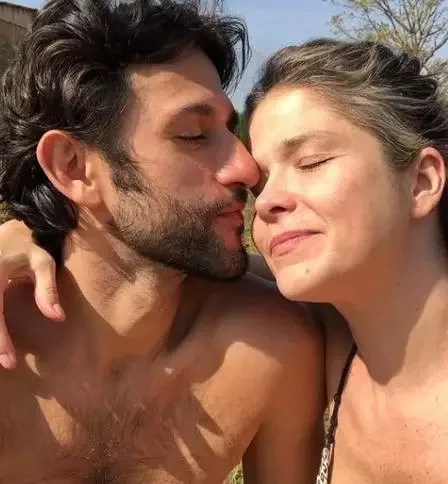 Descubra quais famosos vivem em relacionamentos abertos - imagem 78657