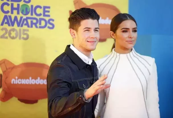 Tem brasileiros! 10 Famosos que perderam a virgindade com outros famosos - imagem 79578