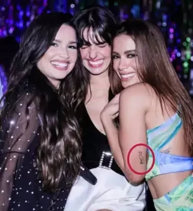 Desenhos íntimos e homenagens! Veja as tatuagens que Anitta possui no corpo - imagem 79650