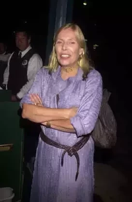 Confira 10 famosos que deram seus filhos para adoção e você não sabia - imagem 76089